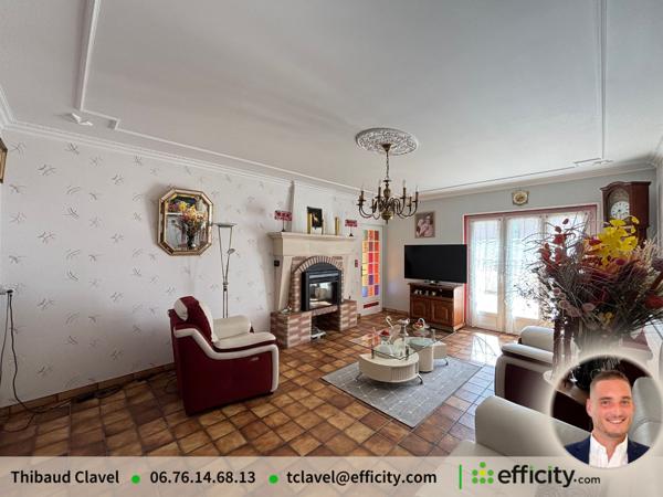 Maison
         5 pièces
        - 138 m² 220 000 € *