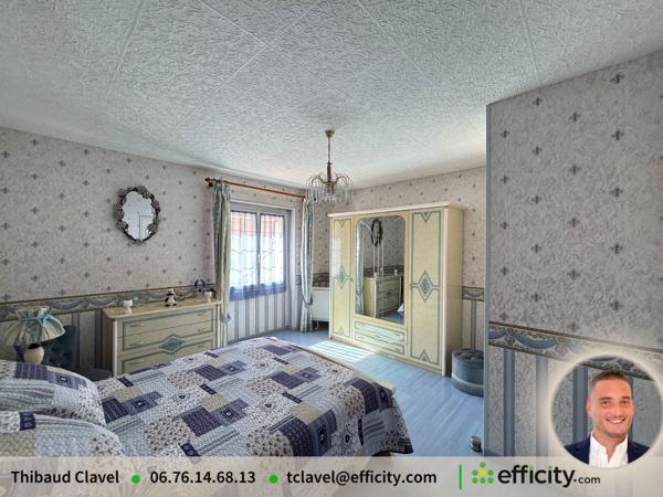 Maison
         5 pièces
        - 138 m² 220 000 € *