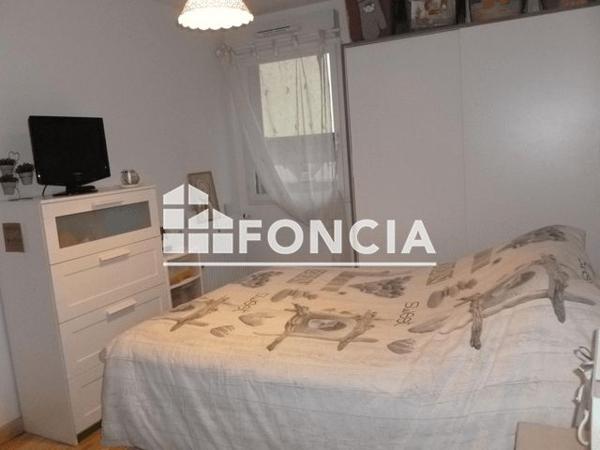 Location Appartement 2 pièces 36.2 m² - 15-17 RUE DE LA SAINTERIE Joue Les Tours 37300