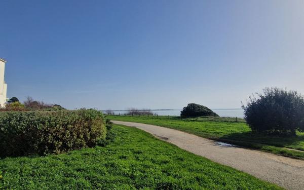 Appartement à vendre    3 pièces • 59 m2 La Rochelle