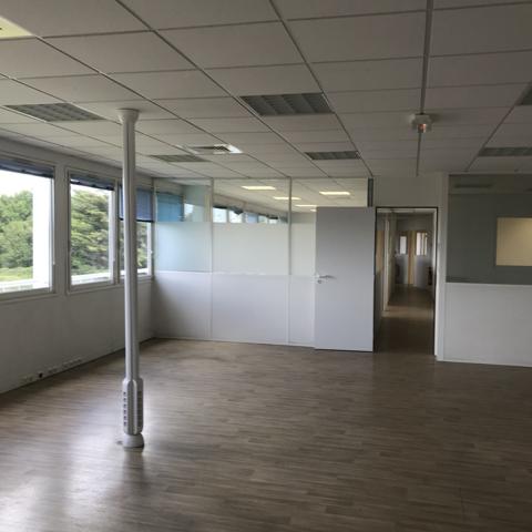 BUREAUX A LOUER - 375 M2 - SAINT NAZAIRE - ZI BRAIS - OPEN SPACE - 300 M2