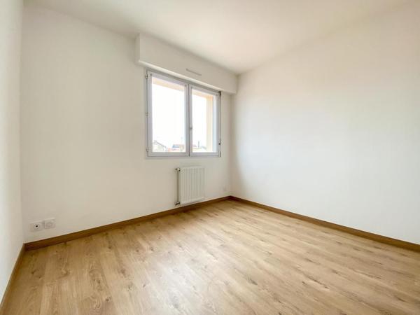 Maison Les Sables d'Olonne 4 pièces 91.78 m² 2 chambres jardin garage 1.2 km centre ville