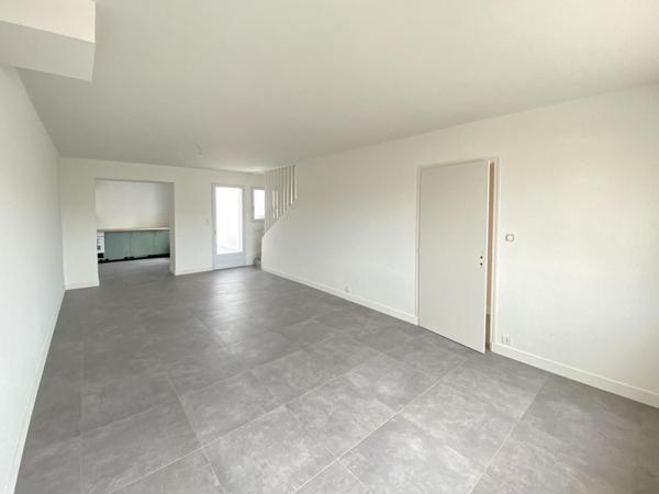 Maison Les Sables d'Olonne 4 pièces 91.78 m² 2 chambres jardin garage 1.2 km centre ville