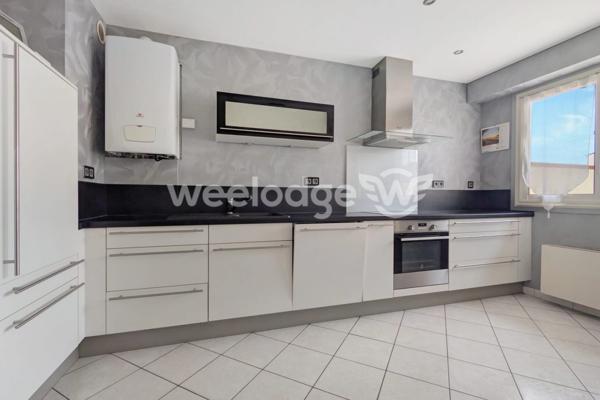 Maison à vendre 5 pièces de 90,4 m² à Carquefou