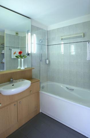 A VENDRE POUR INVESTISSEMENT LMNP EN RESIDENCE TOURISME ET AFFAIRES: Appartement studio de 24.80 m2 + balcon