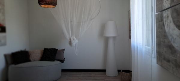 Cabrières-d'Avignon (84220) Villa de charme à Cabrières d'Avignon