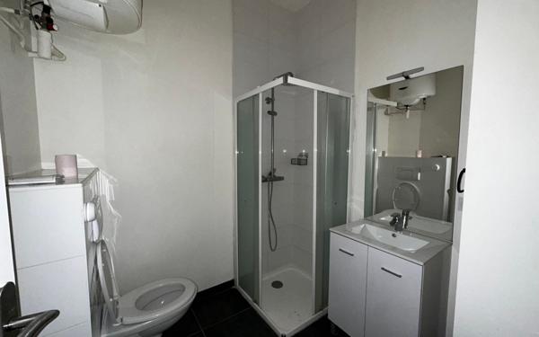 Appartement à louer    2 pièces • 37,20 m2 Bordeaux