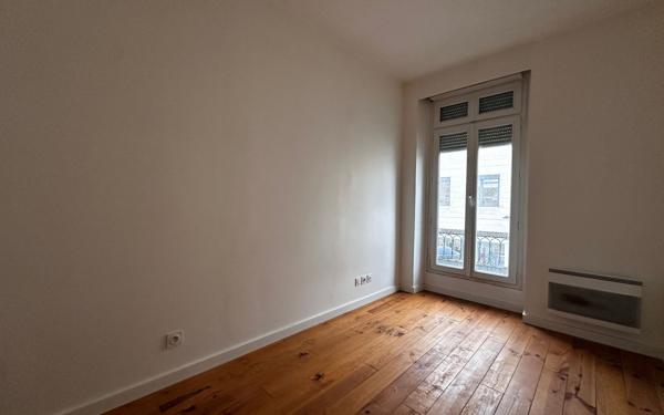 Appartement à louer    2 pièces • 37,20 m2 Bordeaux