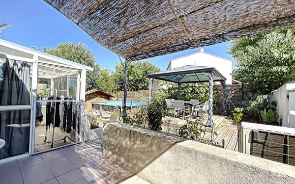 Maison à vendre    3 pièces • 81 m2 Venelles