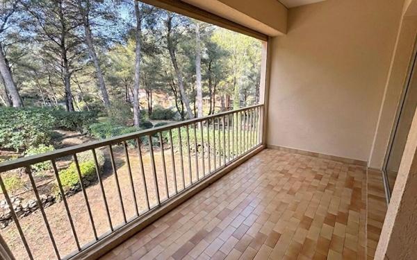 Appartement à vendre    2 pièces • 26,43 m2 Sanary-sur-Mer