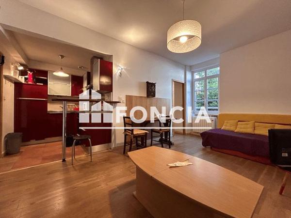 Location Studio meublé 31.62 m² - 12 RUE DU MINAGE La Rochelle 17000