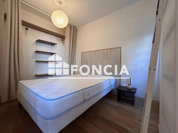 Location Studio meublé 31.62 m² - 12 RUE DU MINAGE La Rochelle 17000