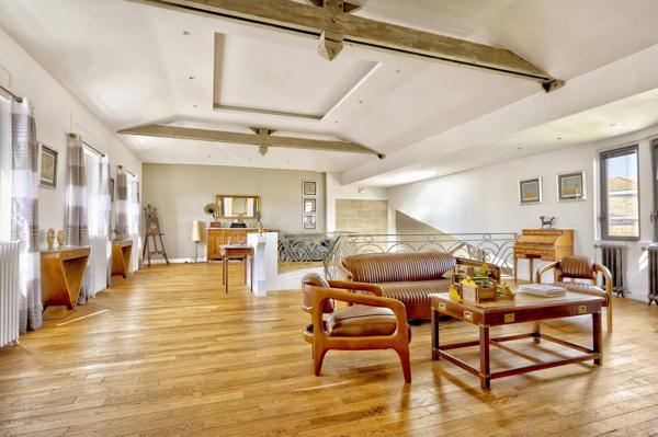 Vente immobilière : Maison à Bordeaux  7 pièces 305 m² 1 220 000 €- La conseillère de l'immobilier.