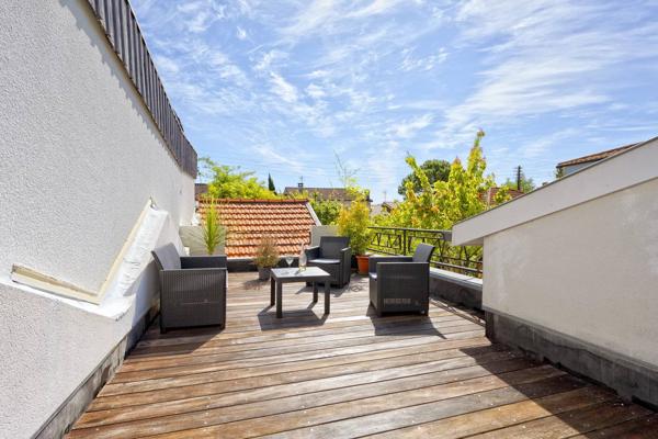 Vente immobilière : Maison à Bordeaux  7 pièces 305 m² 1 220 000 €- La conseillère de l'immobilier.