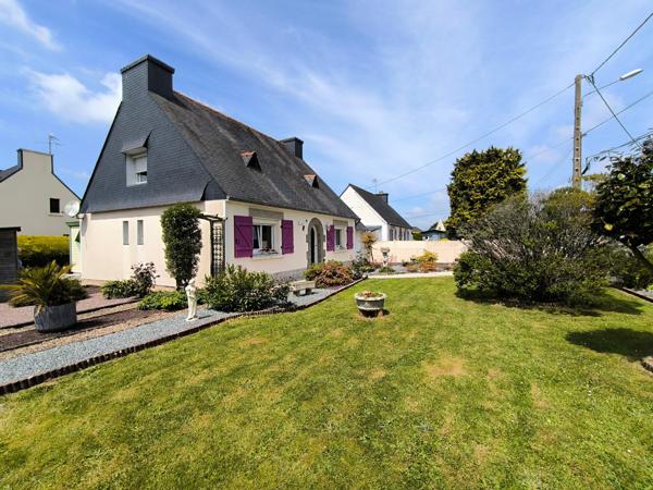 MAISON DE PLAIN PIED DANS QUARTIER CALME / PROCHE GARE