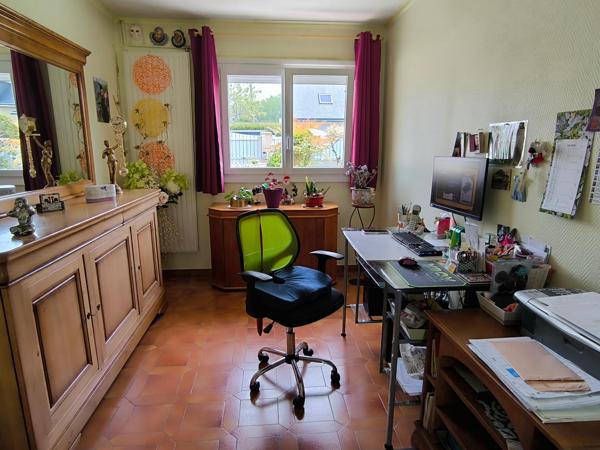 MAISON DE PLAIN PIED DANS QUARTIER CALME / PROCHE GARE