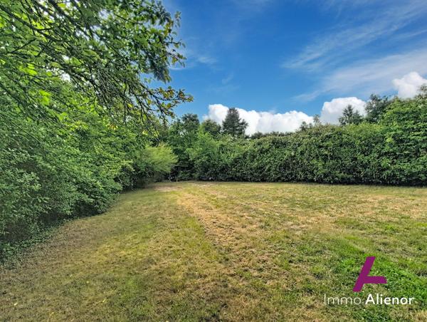 TERRAIN - 660 m2 - 165 m2 constructible