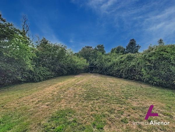 TERRAIN - 660 m2 - 165 m2 constructible