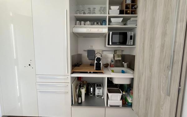 Appartement à vendre    1 pièce • 25 m2 Saint-François