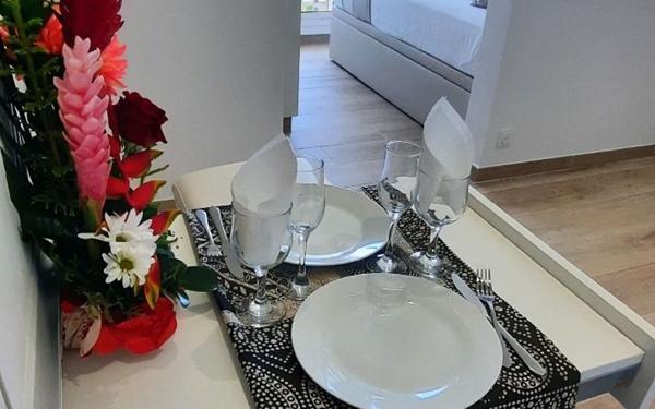 Appartement à vendre    1 pièce • 25 m2 Saint-François
