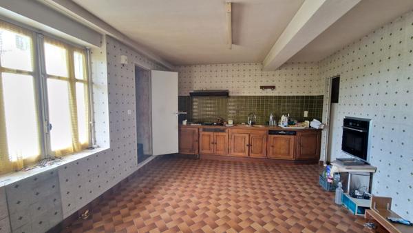 Oloron-Sainte-Marie (64400) MAISON CENTRE VILLE