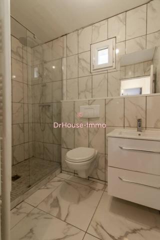 Maison à vendre 5 pièces de 216 m²