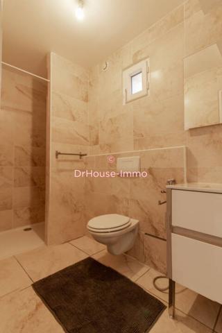 Maison à vendre 5 pièces de 216 m²