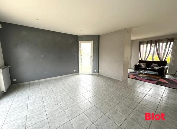 Maison 6 pièce(s)