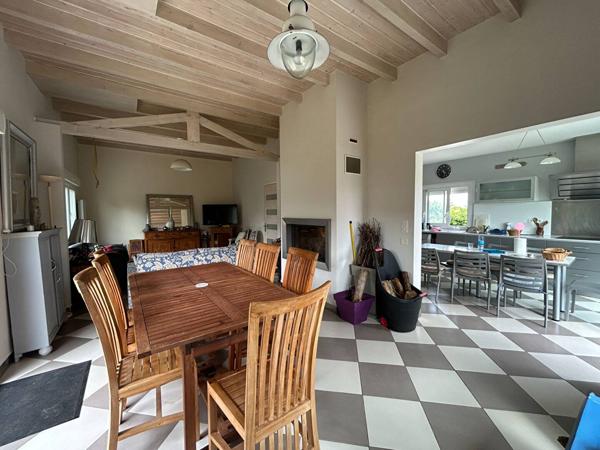 MAISON à SAINT PALAIS SUR MER