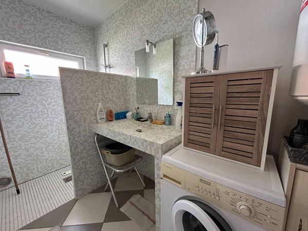 MAISON à SAINT PALAIS SUR MER