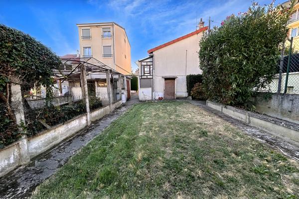 Maison Vitry Sur Seine 4 pièces - le fort - 81 m²