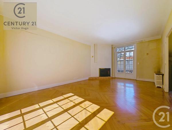 Maison à vendre  6 pièces - 145,87 m 2   LIMOGES  - 87