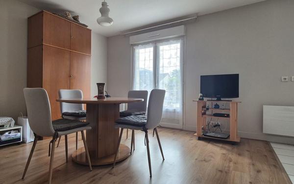Appartement à vendre    1 pièce • 31 m2 Yerres