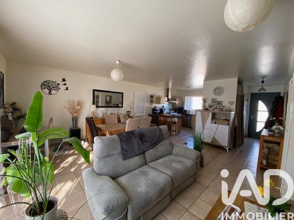 Maison à vendre 5 pièces 102 m² Champagné-les-Marais