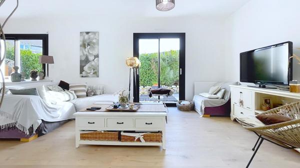 Maison 4 pièces 90m2 rénovée à Séné