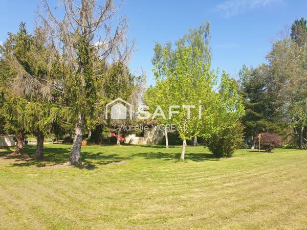Propriété de charme avec grand terrain arboré
