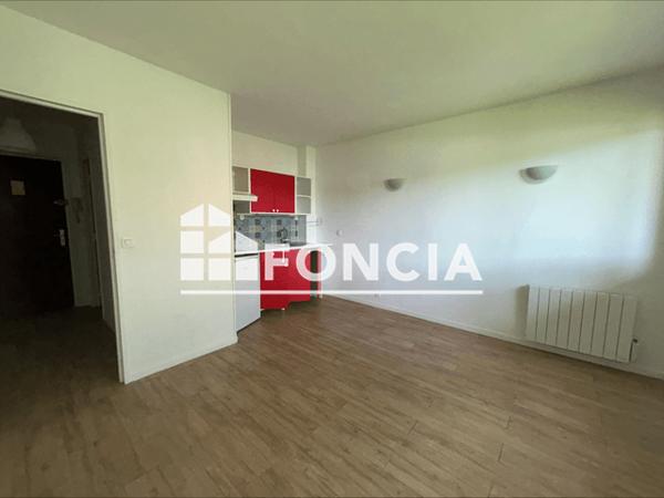 Location Studio 22.98 m² - 112-116 RUE ARAGO Loos 59120