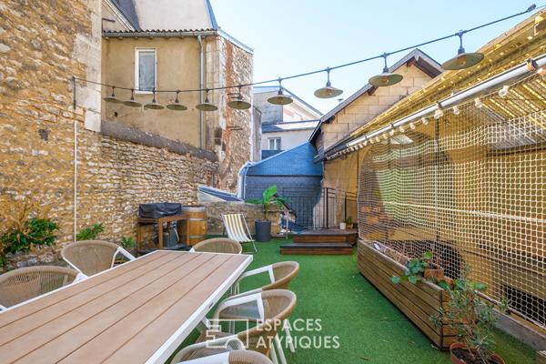 Loft d’exception sous les toits avec terrasse et garage