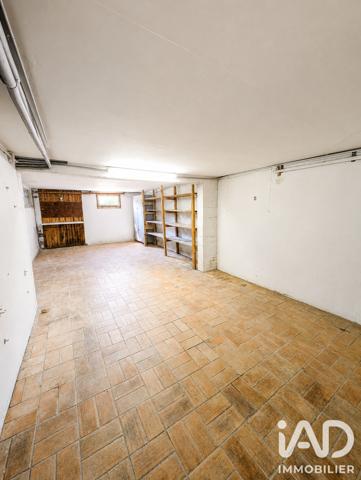 Maison à vendre 5 pièces 121 m² Saint-Quentin