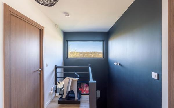 Maison à vendre    7 pièces •  Chessy