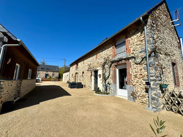 Maison en pierres 5 chambres avec bureau et terrain de 2,5 Hectares