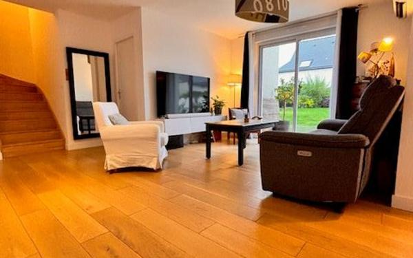 Maison à vendre    5 pièces •  Étables-sur-Mer