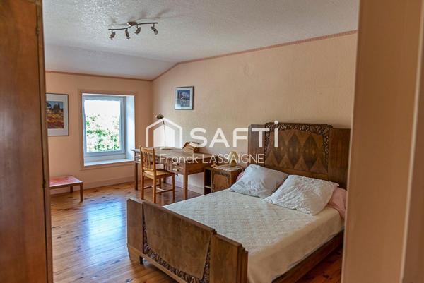 Centre ville Maison de Caractère avec terrain clos