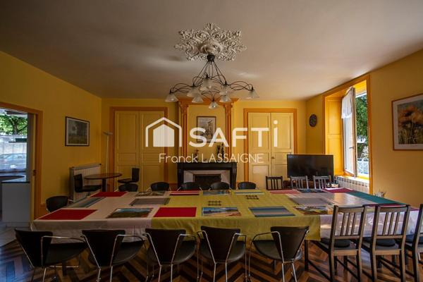 Centre ville Maison de Caractère avec terrain clos