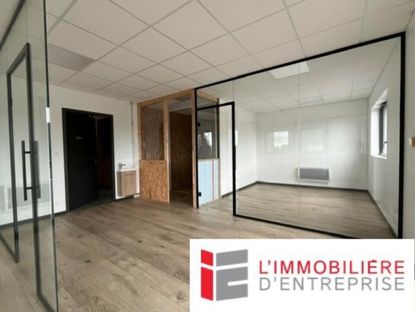 Local d’activite de 380m2 à LANDEVANT
