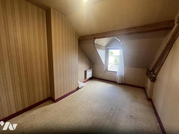 LA FERTE MACE, maison de centre-ville avec jardin