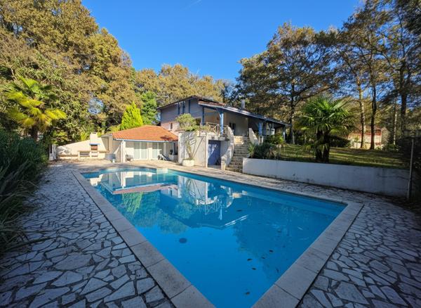 Maison Saint Paul Les Dax 6 pièces 250 m²