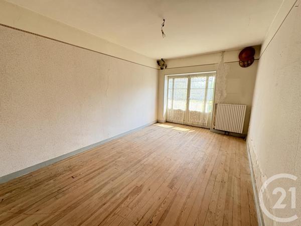 Maison à vendre  4 pièces - 109,98 m2 LURCY - 01