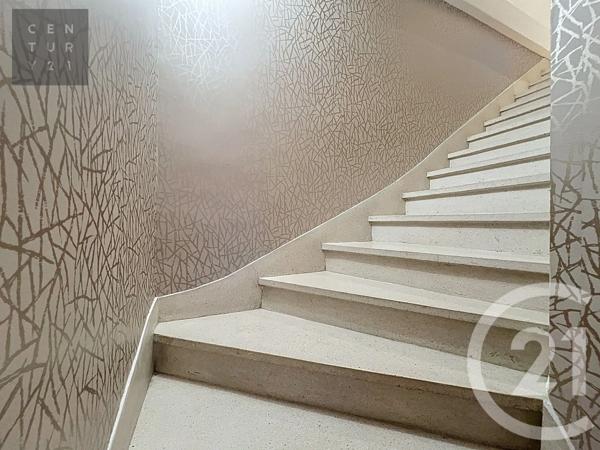 Maison à vendre  10 pièces - 217,85 m 2   TROYES  - 10