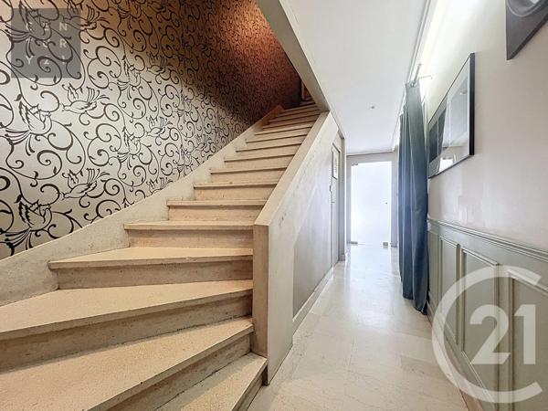 Maison à vendre  10 pièces - 217,85 m 2   TROYES  - 10